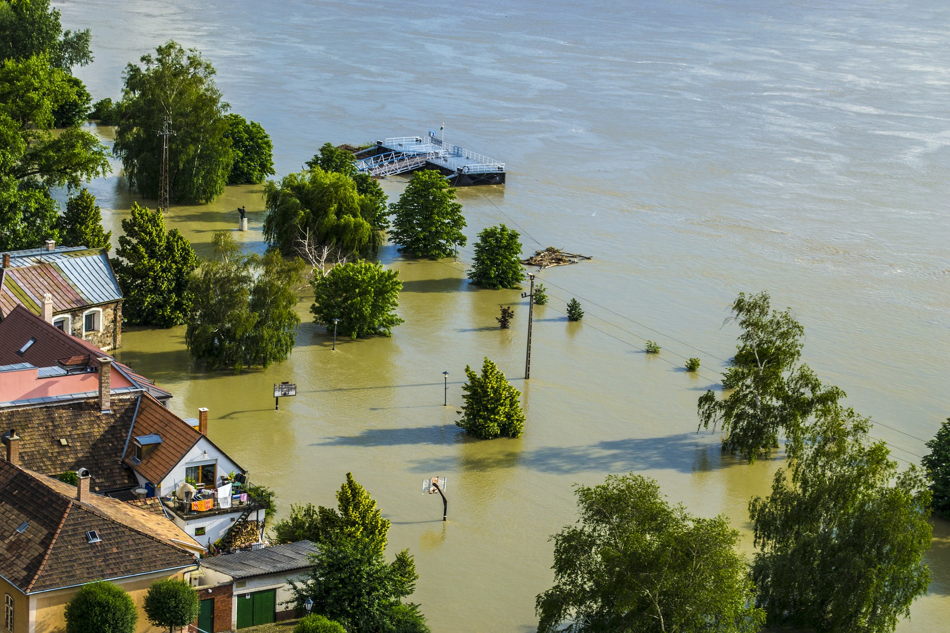 flood-139000_1920